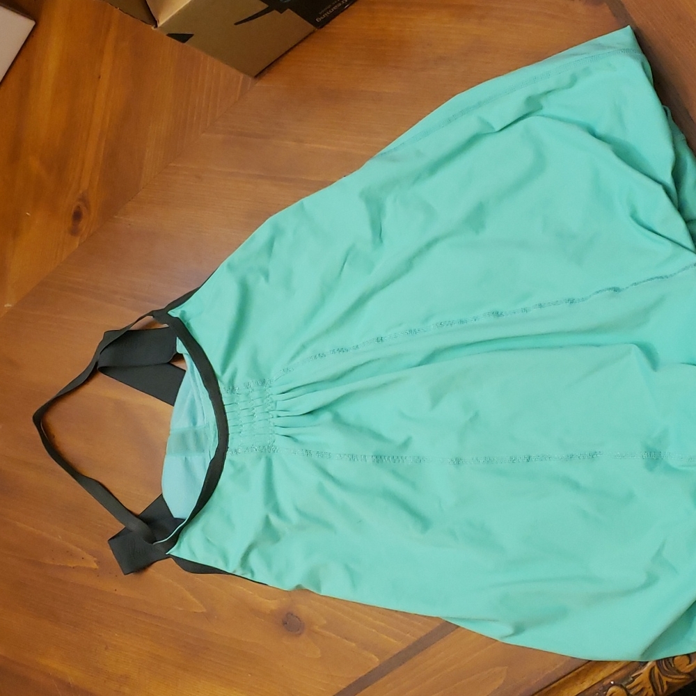 Lululemon Active Wear Tank